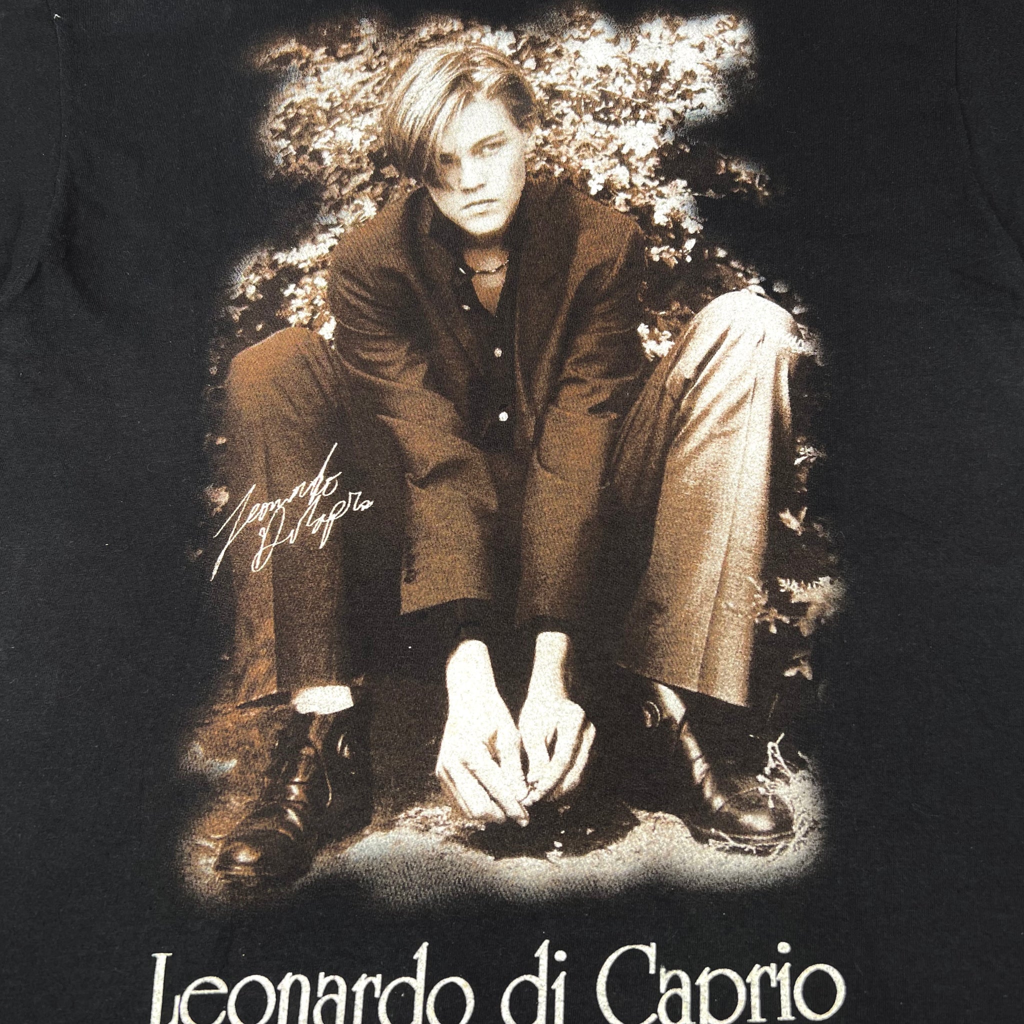 LEONARDO DICAPRIO | ‘Signature’ | 90s | M/L